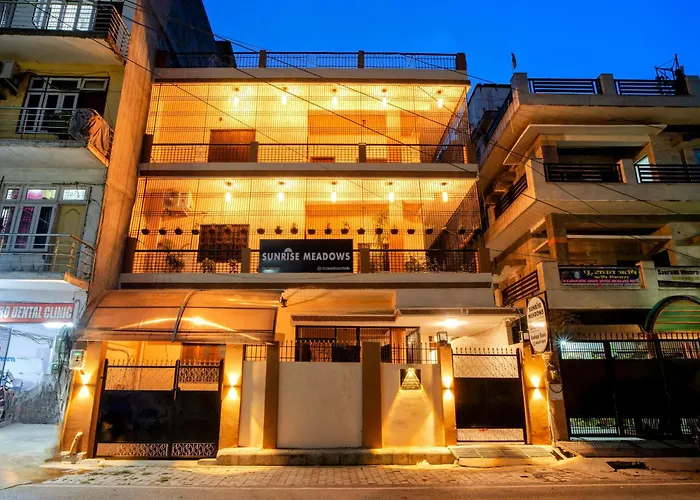 Sunrise Meadows Hotel Varanasi