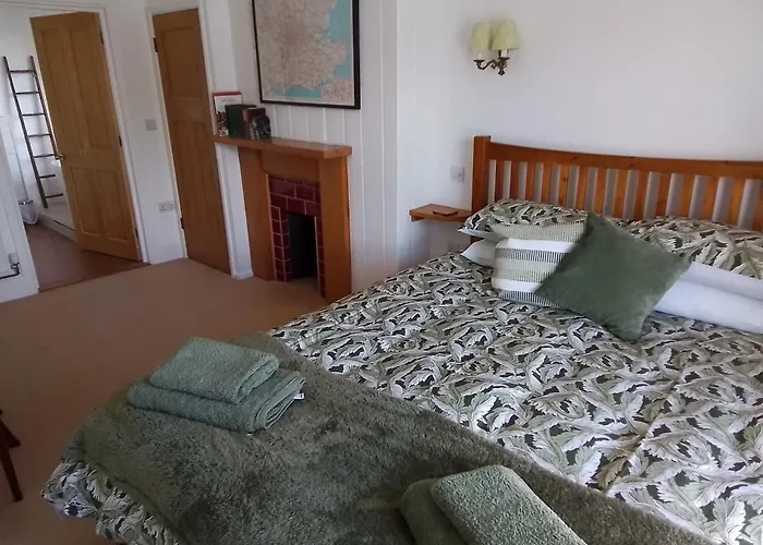 The Horse & Cart Hotel Peasmarsh
