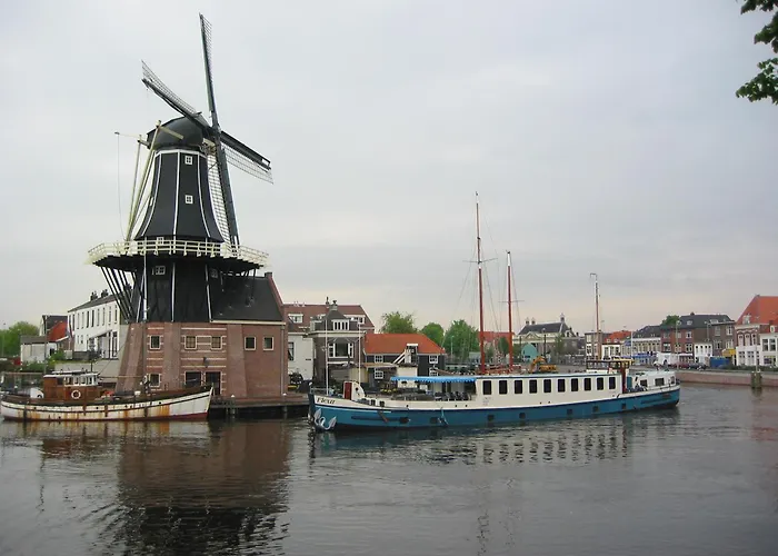 Hotelboat Fleur Amsterdam