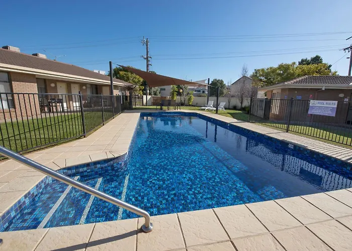 Jacaranda Holiday Units Swan Hill