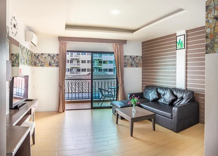 Scandia Beach Hotel - Soi 7 Best Location - 200M To Beach Next To Food Market Jomtien Beach