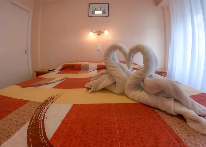 Hotel 3 De Abril Mar del Plata