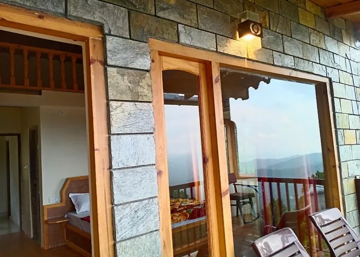 Elphinstone Inn Almora