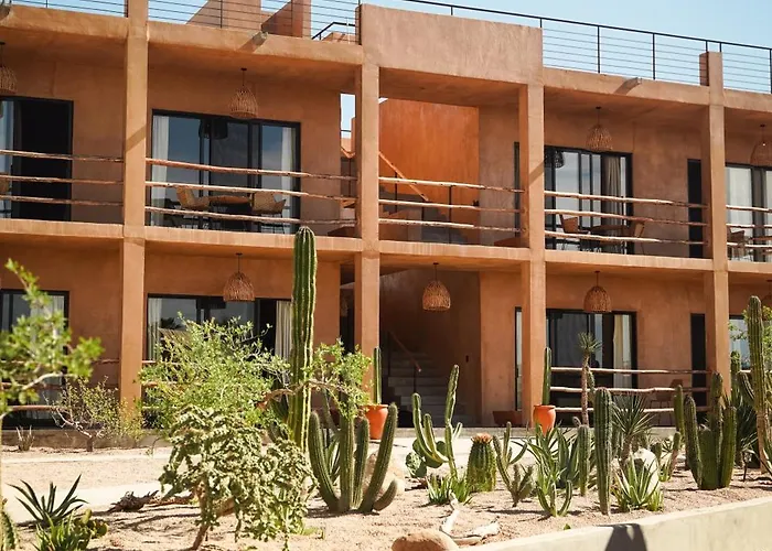 Hotel Baja Temple Todos Santos