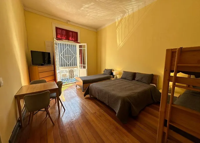 Das Gelbe Haus Valparaíso