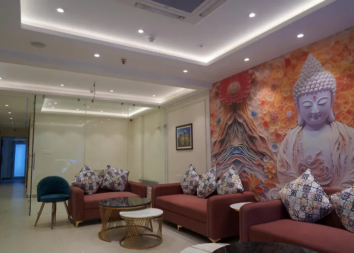 Hotel Anant Inn Varanasi