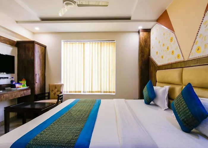 Hotel Baba Residency Near New Delhi Railway Station