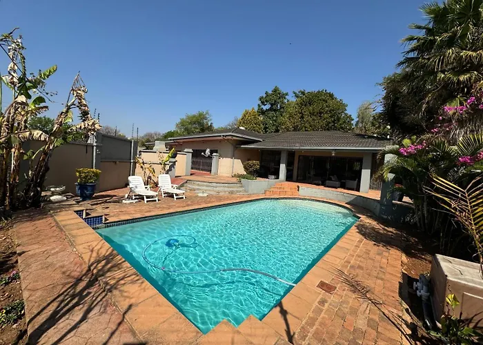 Leas Furnished Apartments Waterkloof Pretoria