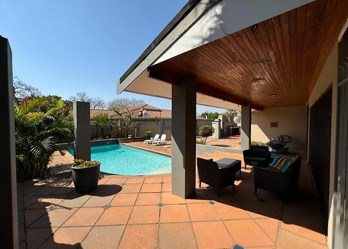Leas Furnished Apartments Waterkloof Pretoria