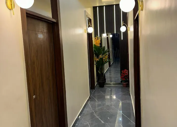 Hotel Amaze Faridabad