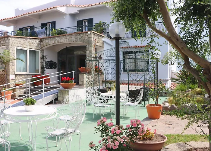 Hotel Lord Byron Forio 