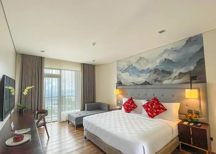 Summit Ridge Tagaytay - Newly Renovated Hotel Tagaytay City