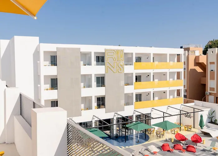 Ryans Lolas - Adults Only San Antonio Abad