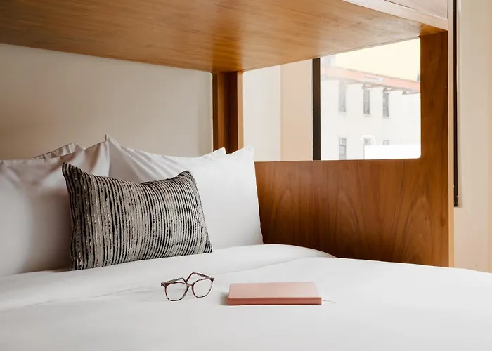 Hotel Found Chicago Powered By Sonder