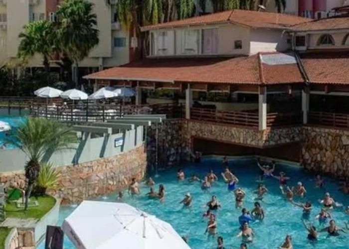 Suítes HotSprings B3 Hotels 1004 Caldas Novas