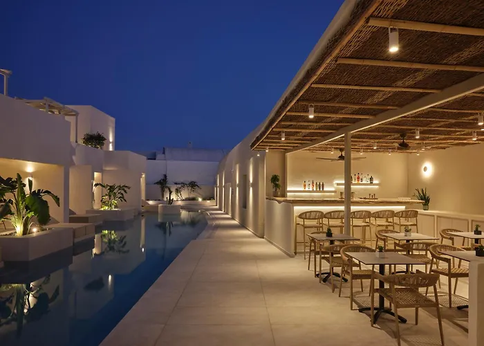 Heyday Luxury Suites Perissa 