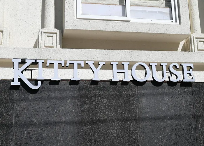 Kitty House Hotel Kolkata