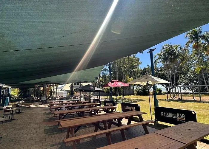 Bushland Beach Tavern Townsville