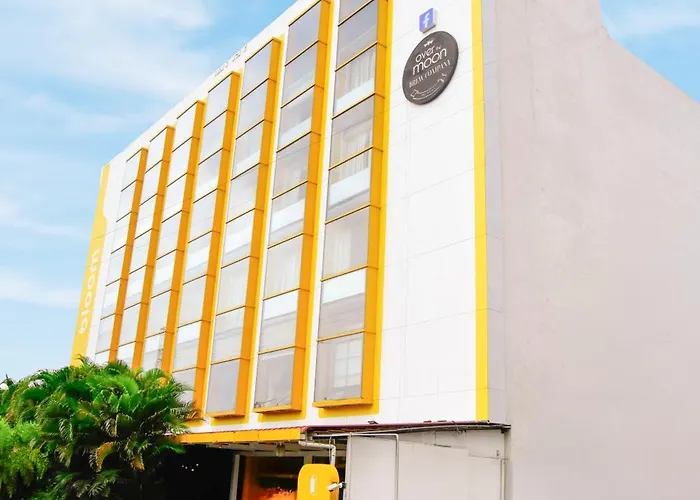 Bloom Hotel - Gachibowli Hyderabad