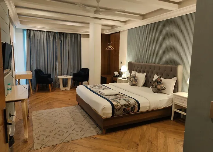 The Sapling Manor Hotel Mussoorie