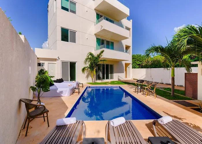 Azulea Isla Mujeres Hotel