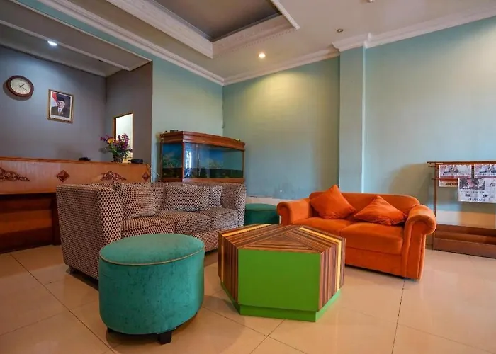 Oyo 1273 Hotel Belvena Palembang