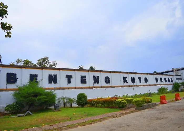 Oyo 1273 Hotel Belvena Palembang