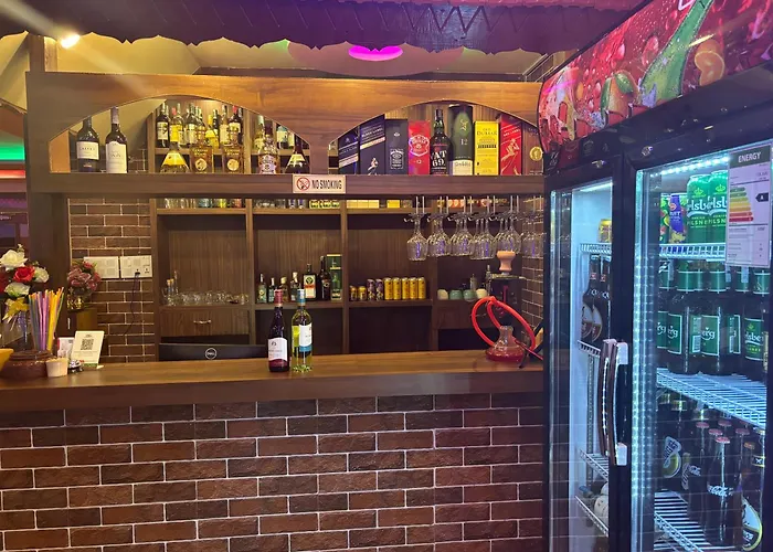 Chandrama Hotel And Restaurant Sauraha