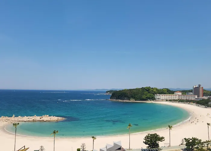 Hotel Sanrakuso Shirahama