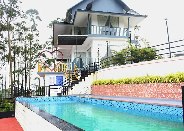 Paadi Holidays Ramakkalmedu Idukki