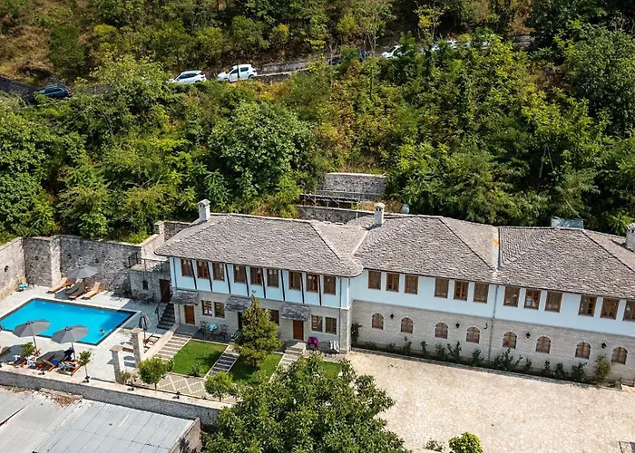 Rose Garden Hotel Gjirokastër