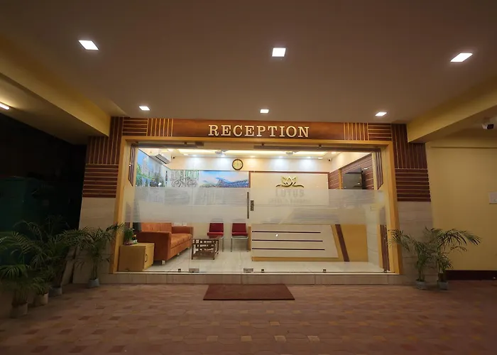 Lotus Hotel And Banquet Kolkata