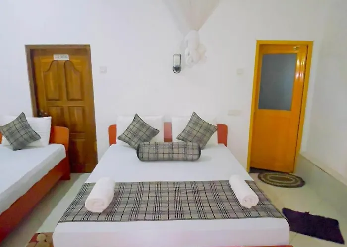 White Eagle Hotel Sigiriya