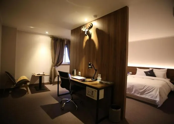 Centralperson Pyeongtaek Hotel
