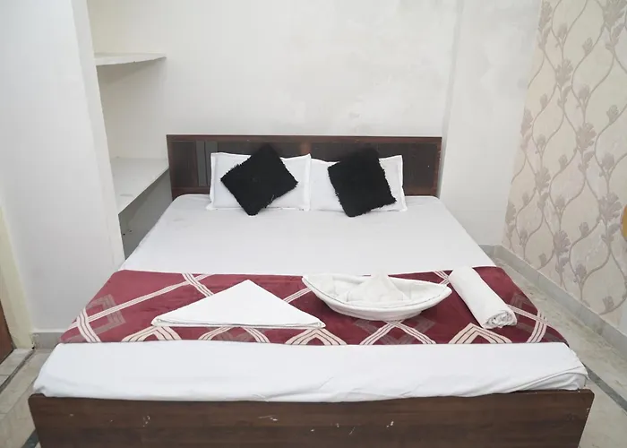Rk Hotel Rooms Raipur 