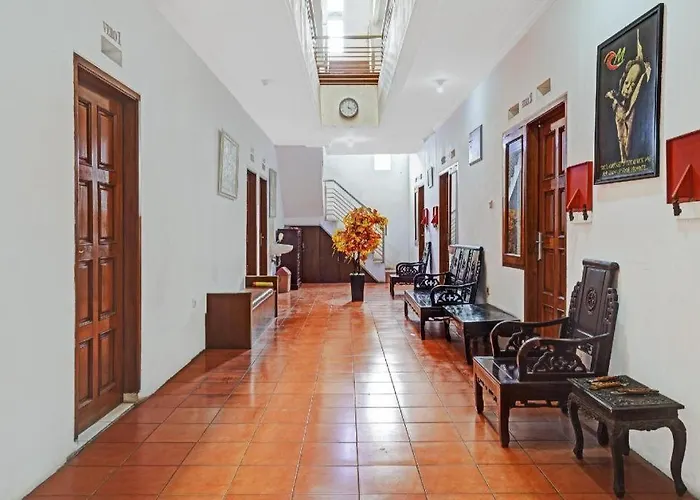 Oyo 90415 Havana Orange Guest House Bandung