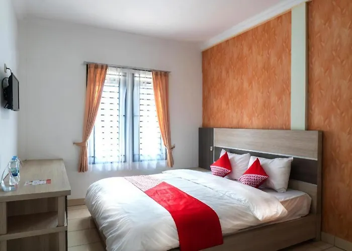 Super Oyo 617 Sukaraja Residence Syariah Bandung