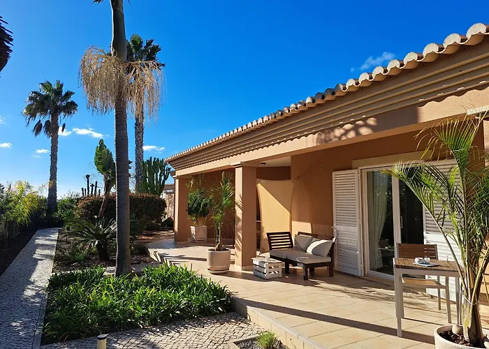 Casa Canavial Luz