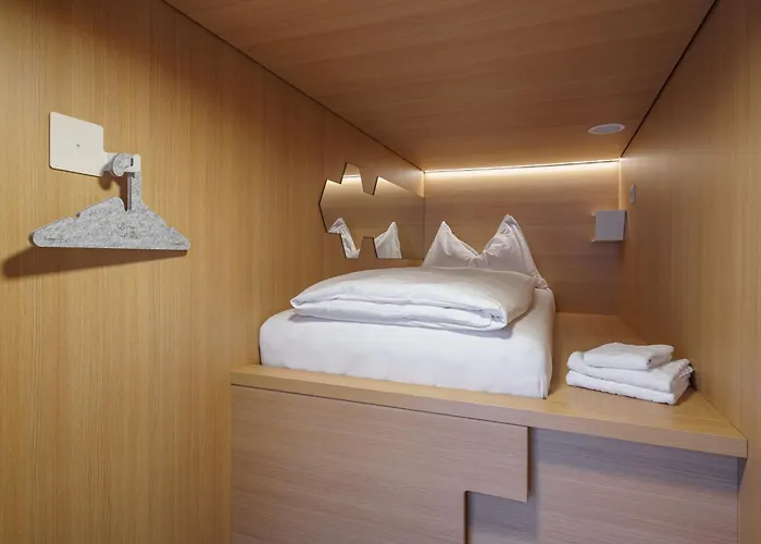 Hotel The Lab Capsule Thun