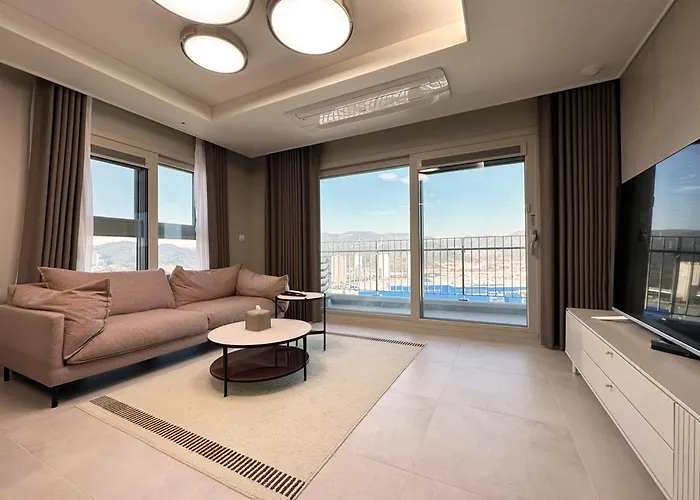 Y Collection By Uh Flat Osiria Aparthotel Busan