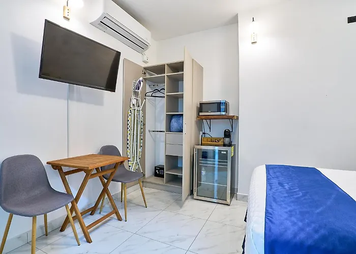 Apartaestudios La Capital San José
