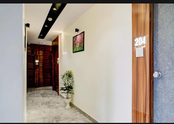 Hotel Shubham Inn Thaltej Ahmedabad