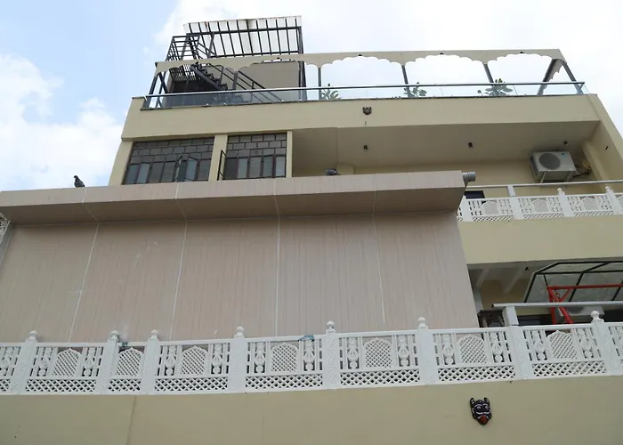 Jaipur Qila - A Boutique Hotel And Rooftop Cafe