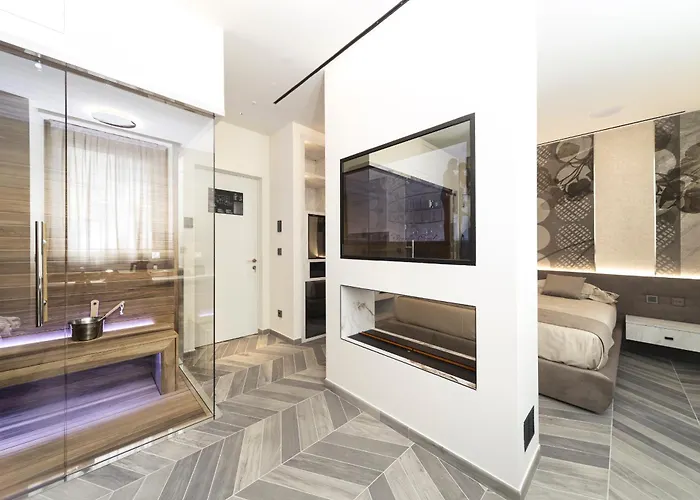 Tritone Luxury Suites Piazza Del Popolo Rome