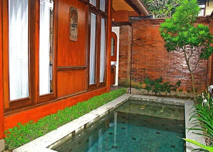 The Edelweiss Hideaway Villa Solo