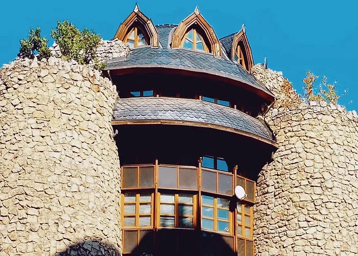 Deluxe Swan Stone Castle Apartment Budapest