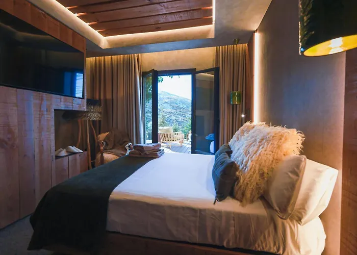 The Mountains Hotel Serra Nevada