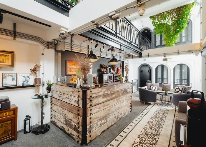 Xinlor House - Phuket Old Town Hotel
