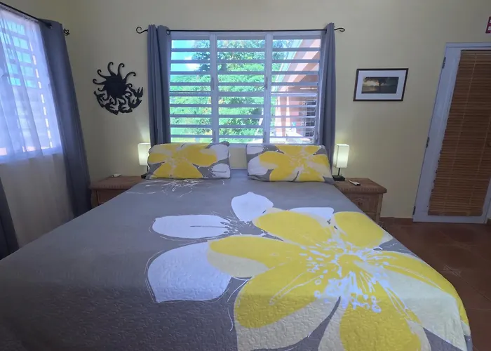 Isla Hermosa Guesthouse Vieques