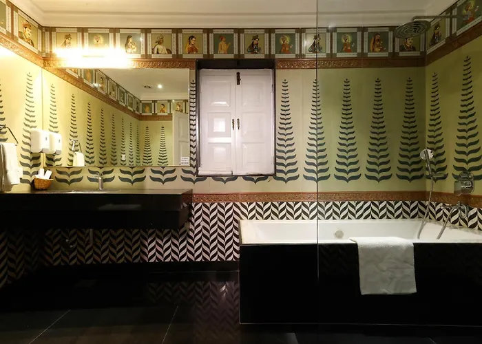 Saroja Heritage, Varanasi